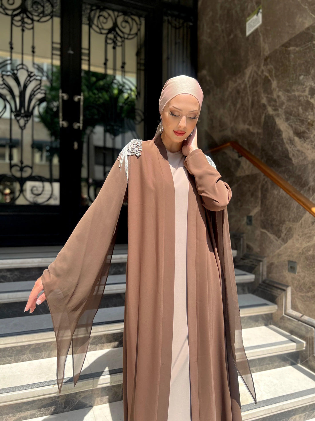 Timeless Elegance: Unveiling the Abaya Collection at Dazzle & Drapes